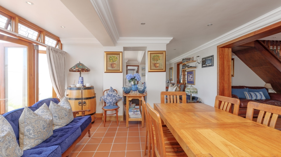 5 Bedroom Property for Sale in Arniston Western Cape